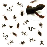 20 realistische unechte Fake Insekten Kakerlaken Spinnen uvm Halloween Deko