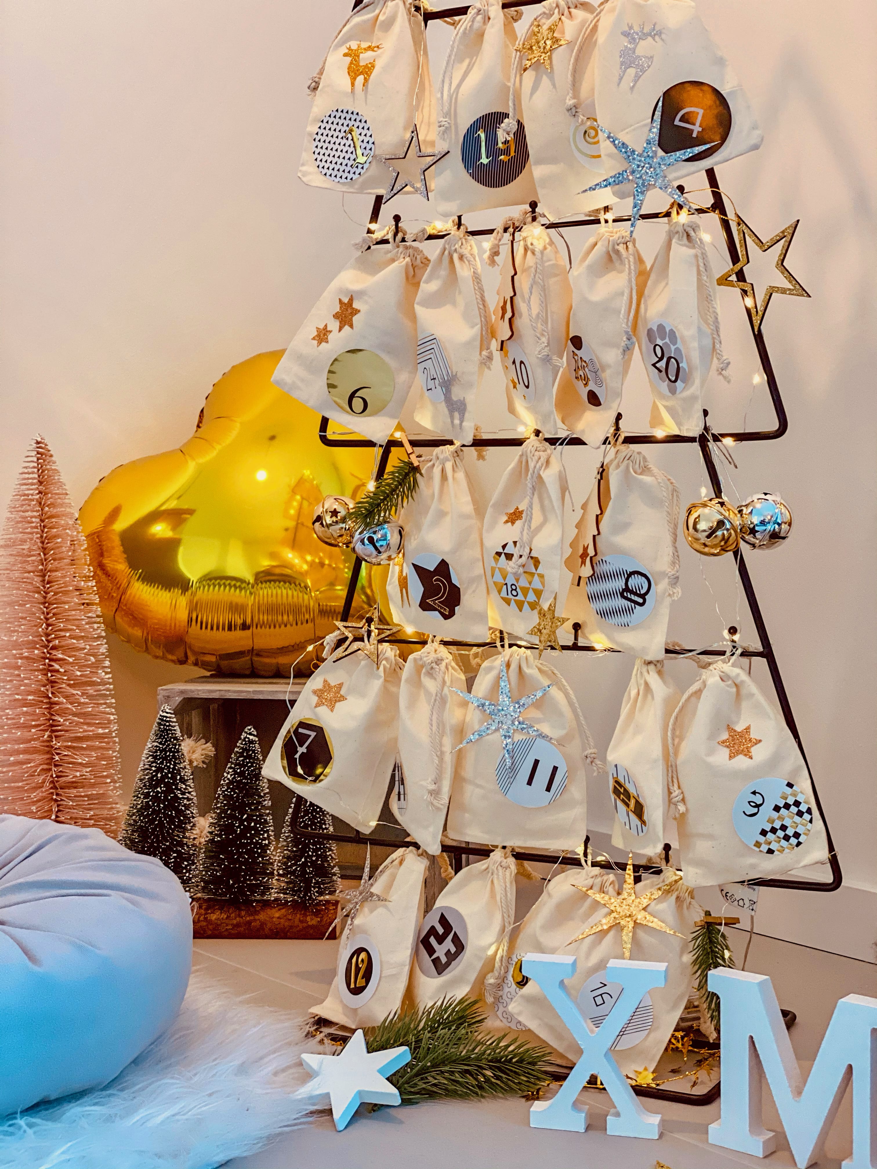 24 Sterne Sticker mit Pailletten Stern Aufkleber Glitzernd Weihnachtsdeko  Deko Weihnachten - gold