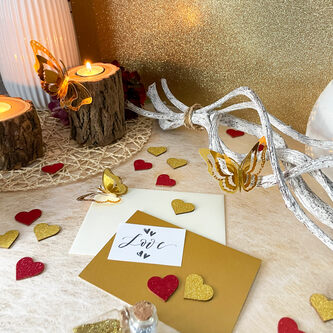 25 Holz Herzen gold Glitzer Konfetti Holzdeko Tischdeko Streudeko für JGA Hochzeit Valentinstag Party zum Basteln
