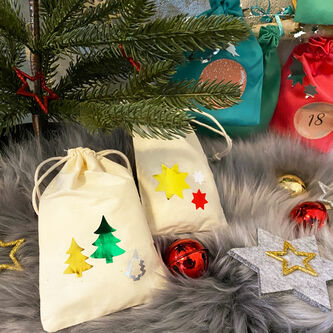 42 Tannenbaum Sticker Weihnachtsbaum Aufkleber Glänzend für Weihnachten Weihnachtsdeko Basteln - gold
