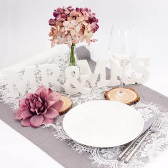 Tischläufer mit Spitze und Blumen Tischdeko Weihnachten Hochzeit Party