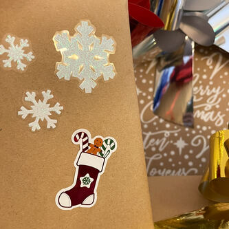 18 weihnachtliche Aufkleber für Weihnachten Stiefel Lebkuchenmann Sticker Basteln Geschenk Deko